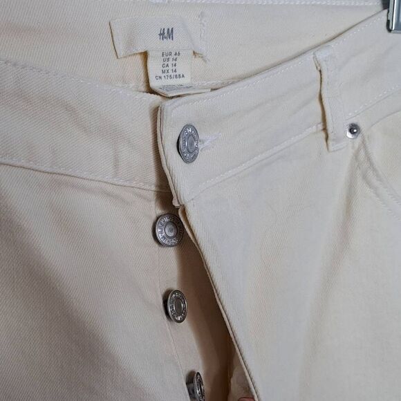 H&M Straight Leg High Waist Jeans in Cream size 14 - Picture 6 of 7